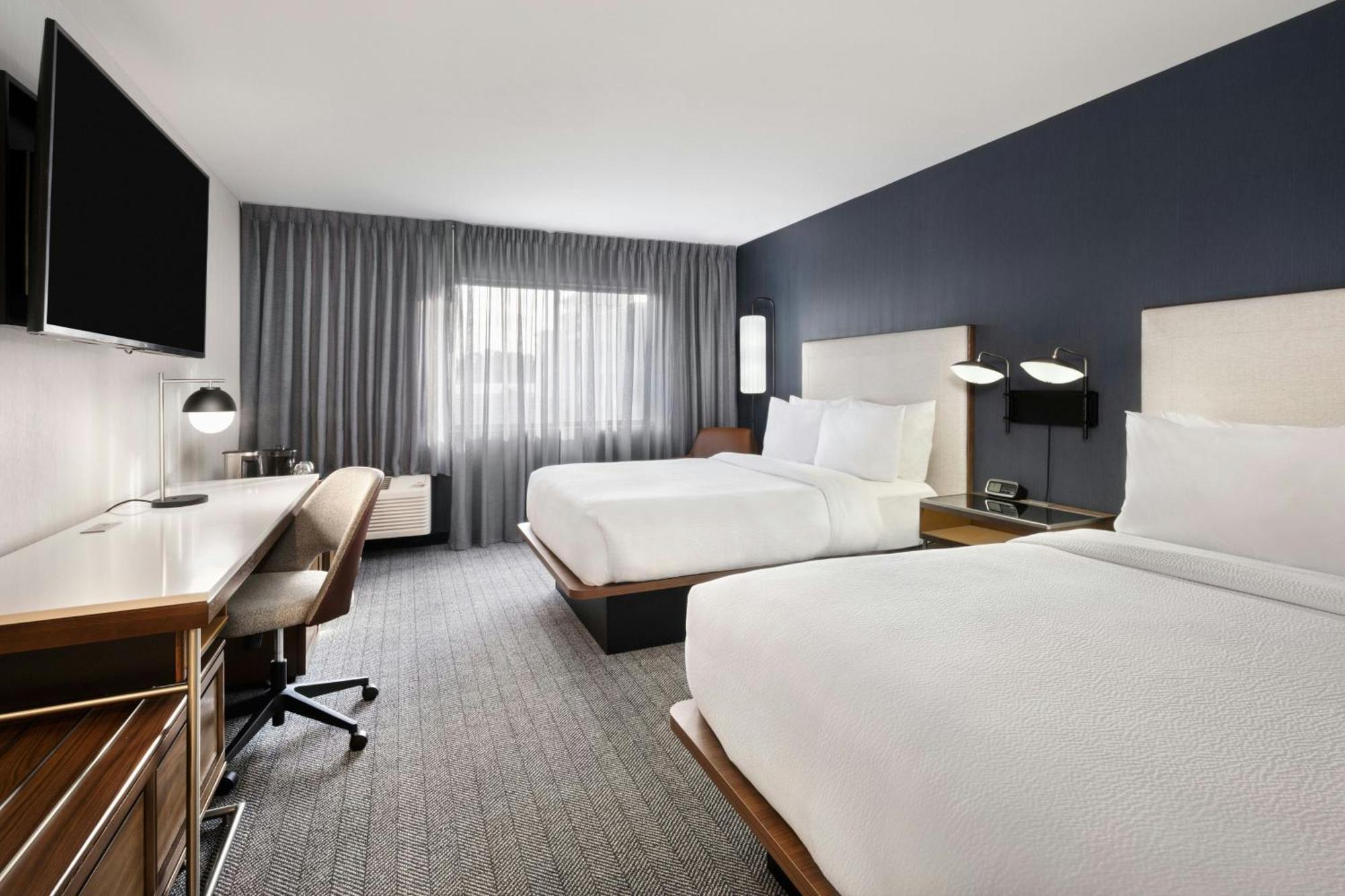 Courtyard Mobile Hotell Eksteriør bilde