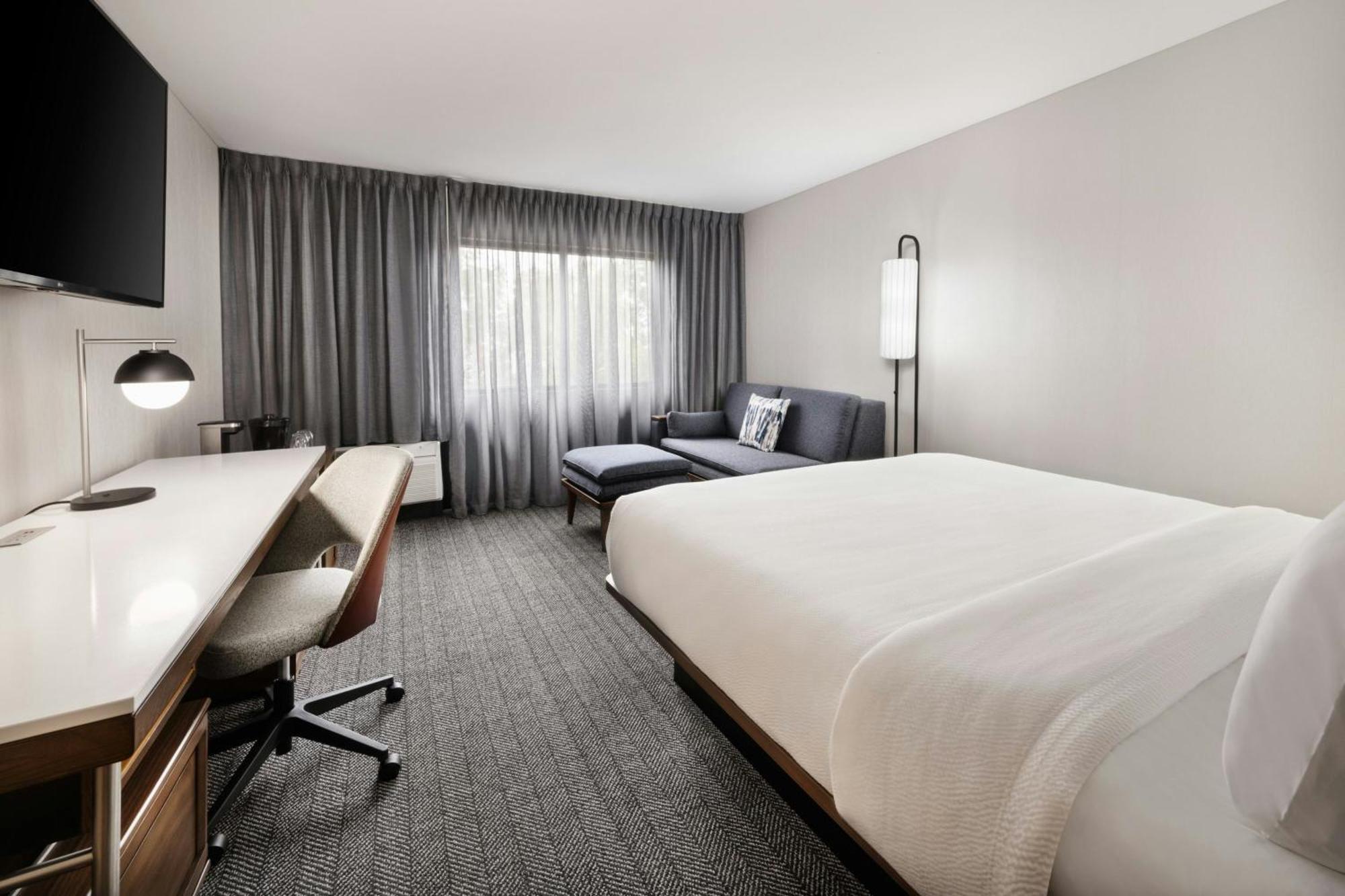 Courtyard Mobile Hotell Eksteriør bilde